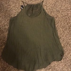 Hunter green flowy tank top
